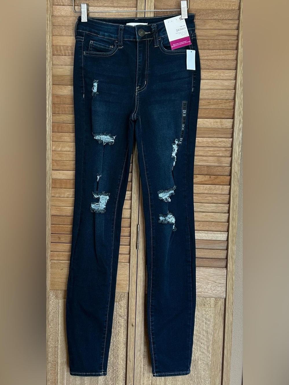 NWT SO Juniors Size 5L/27W 5 Long High Rise Skinny ripped dark blue jeans